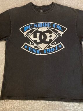 Vtg Y2k? DC Shoe Co. Est. 1994 Shirt Size XL Black Blue Faded Graphic Skater Tee
